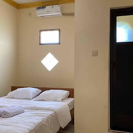 Palace Syariah Homestay Redpartner Banyuwangi  Exteriör bild