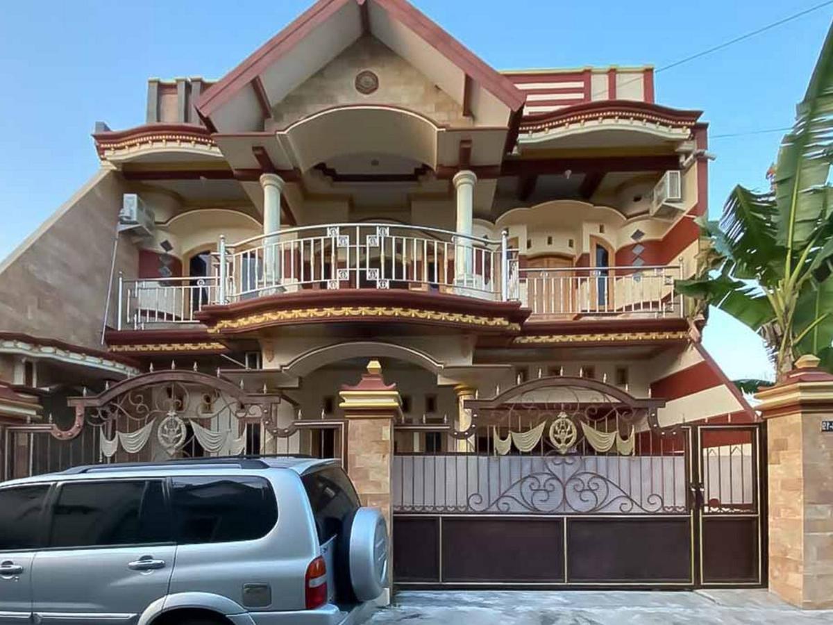 Palace Syariah Homestay Redpartner Banyuwangi  Exteriör bild